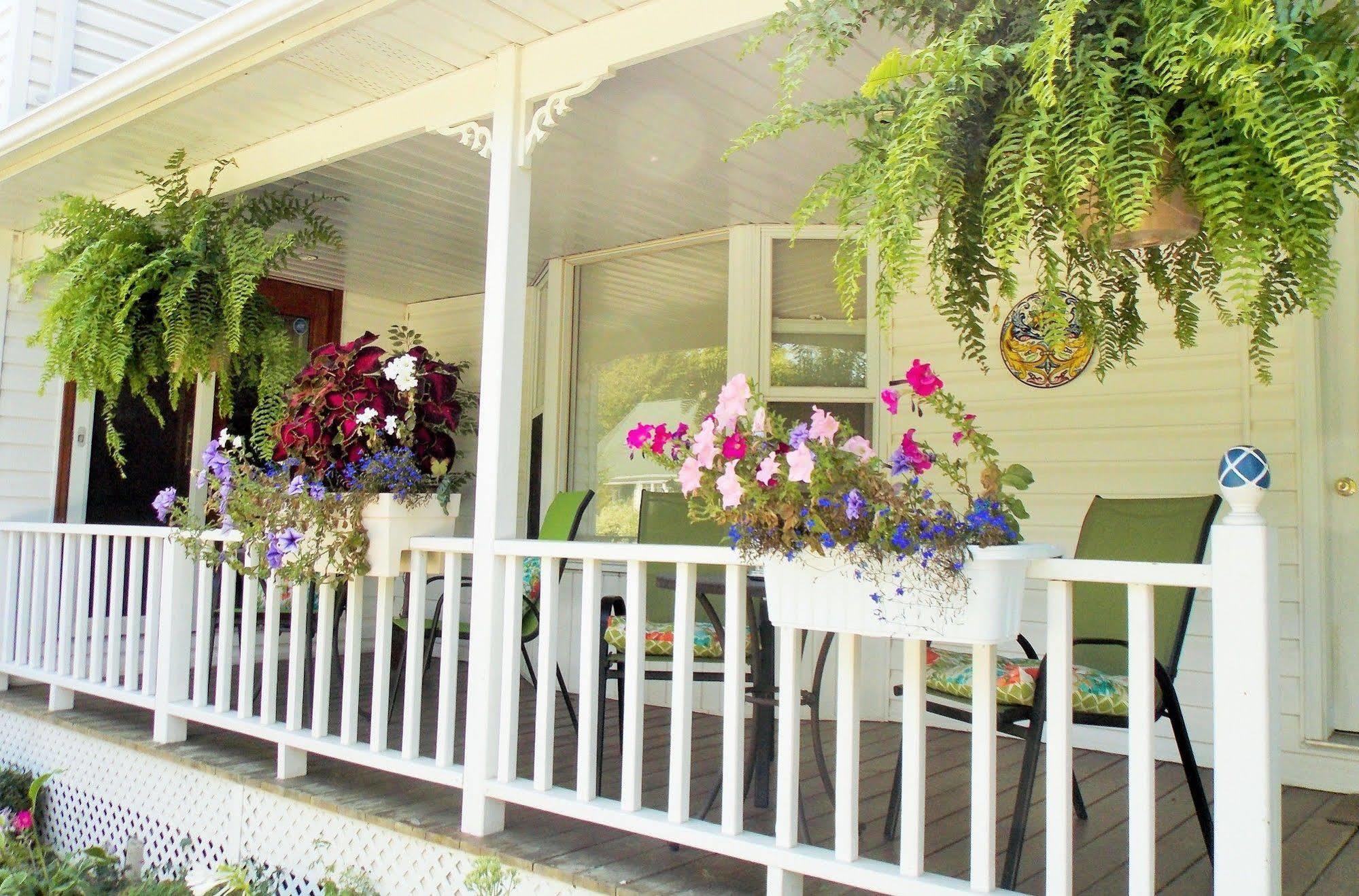 Finlay House Bed And Breakfast Niagara - On - The - Lake Екстериор снимка