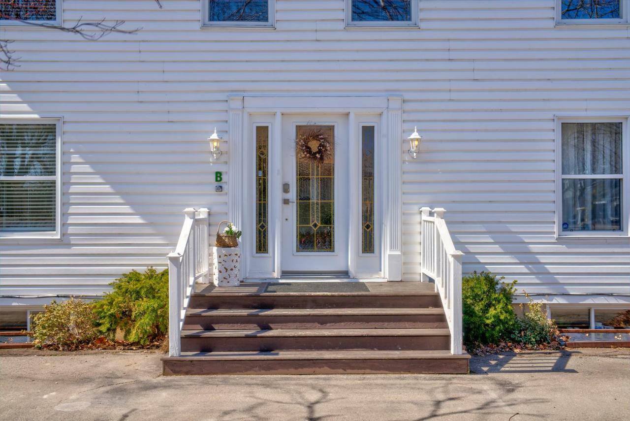 Finlay House Bed And Breakfast Niagara - On - The - Lake Екстериор снимка