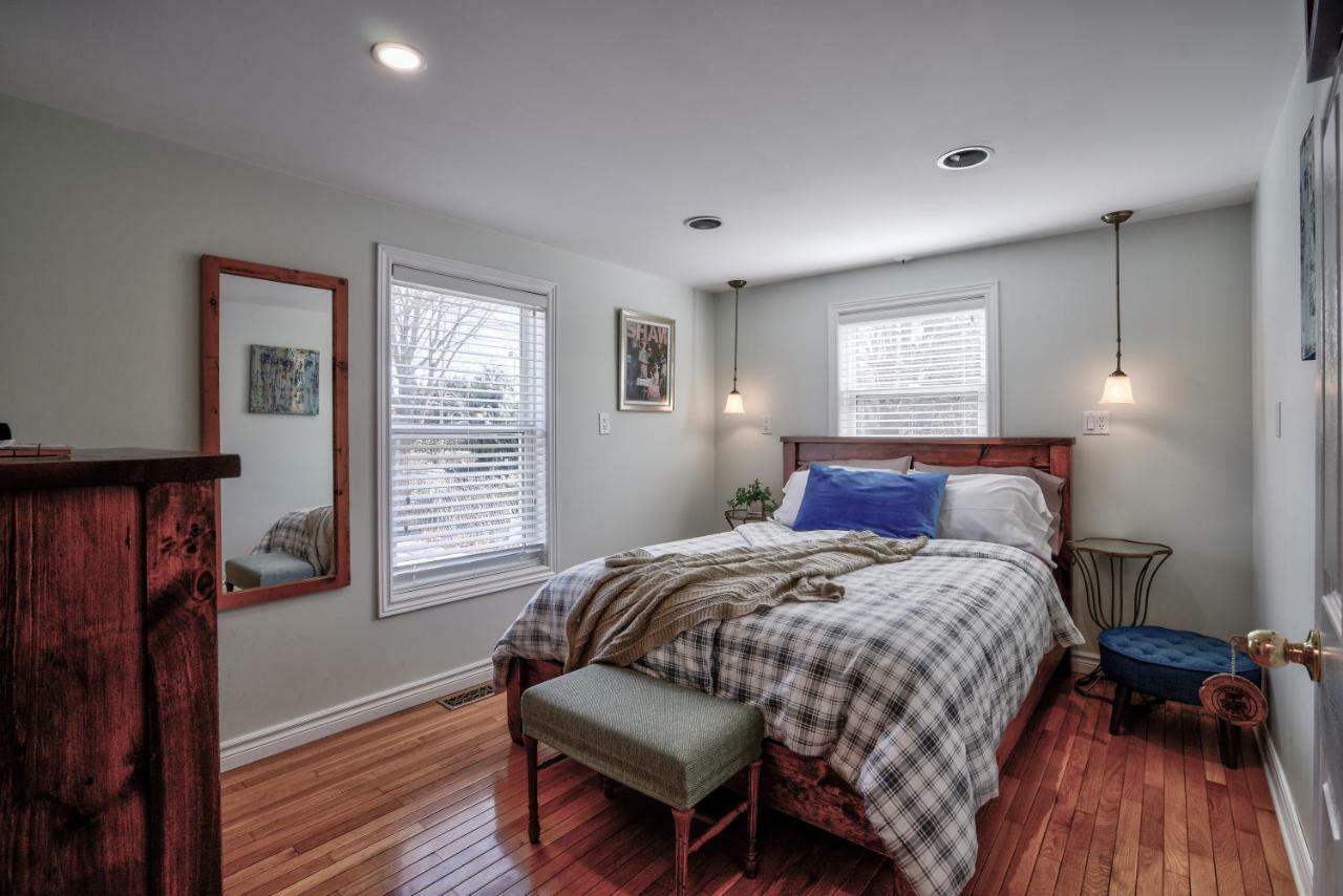 Finlay House Bed And Breakfast Niagara - On - The - Lake Екстериор снимка